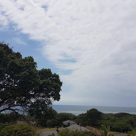Sunrise Beach Resort Amanzimtoti Buitenkant foto
