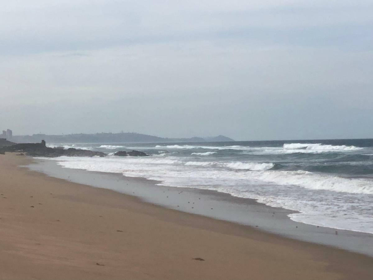 Sunrise Beach Resort Amanzimtoti Buitenkant foto