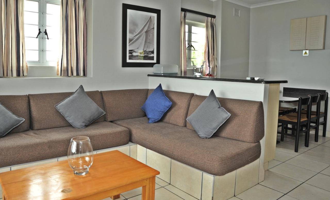 Sunrise Beach Resort Amanzimtoti Buitenkant foto